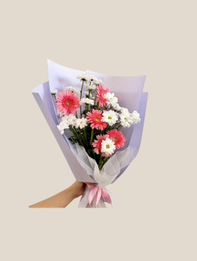 Pembe Gergera ve Beyaz Papatya Buketi